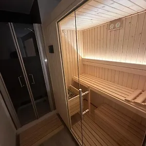 https://consuegra-confort-plus.andorra-la-vella-hotels.net